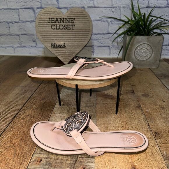 Tory Burch Miller pave Sandals shell pink
Size 10 - Picture 10 of 12